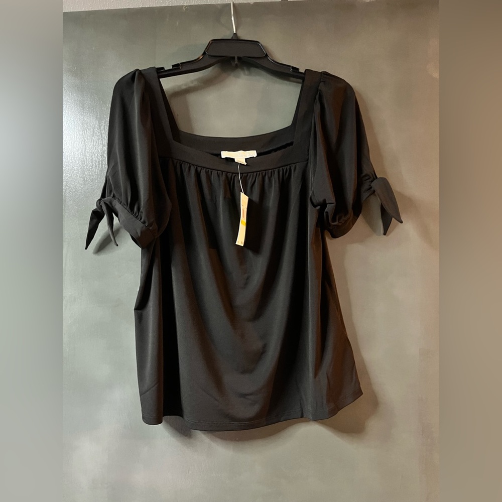 NWT MK Blouse